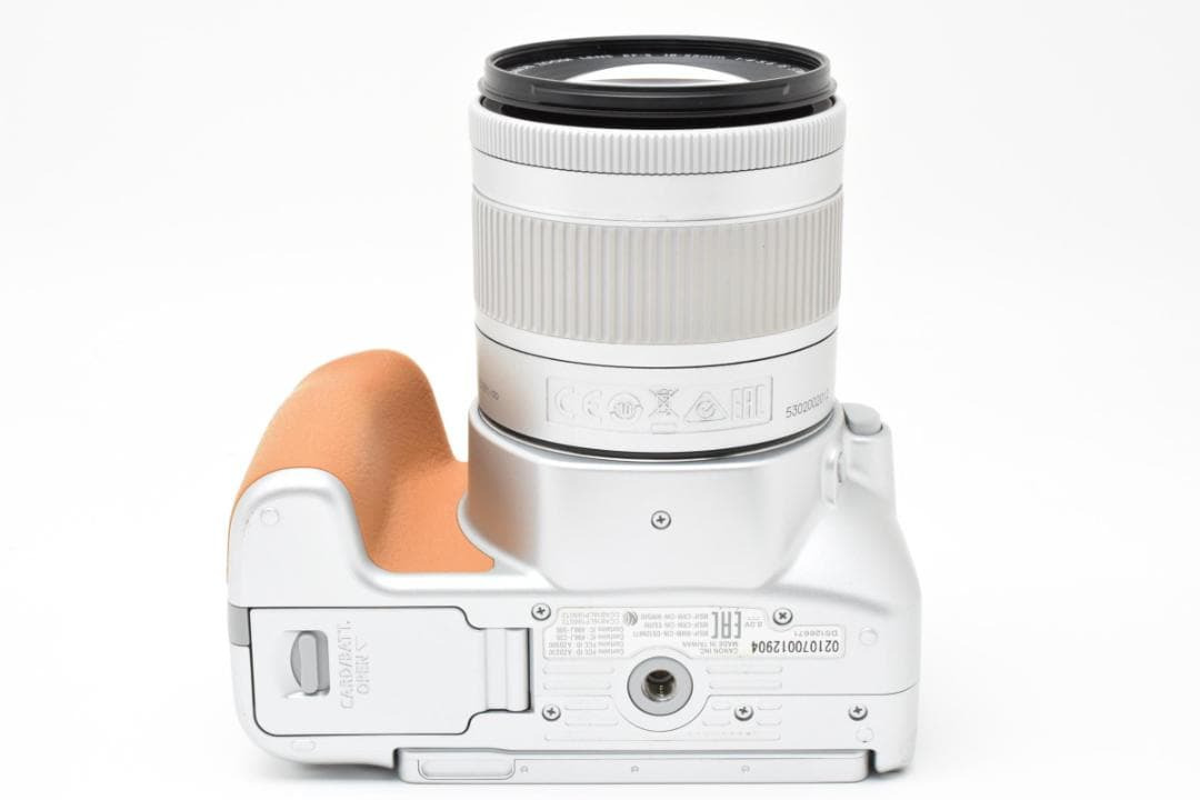 希少シルバー! おしゃれ⭐Canon Kiss X9 ⭐元箱付き