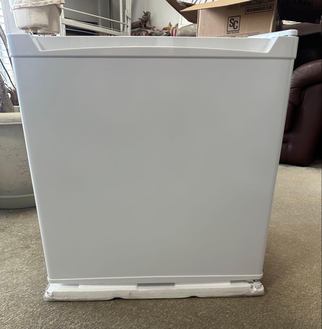 アイリスプラザ2025年製46L一人暮らし 幅47cm両開き製氷室付き小型冷蔵庫