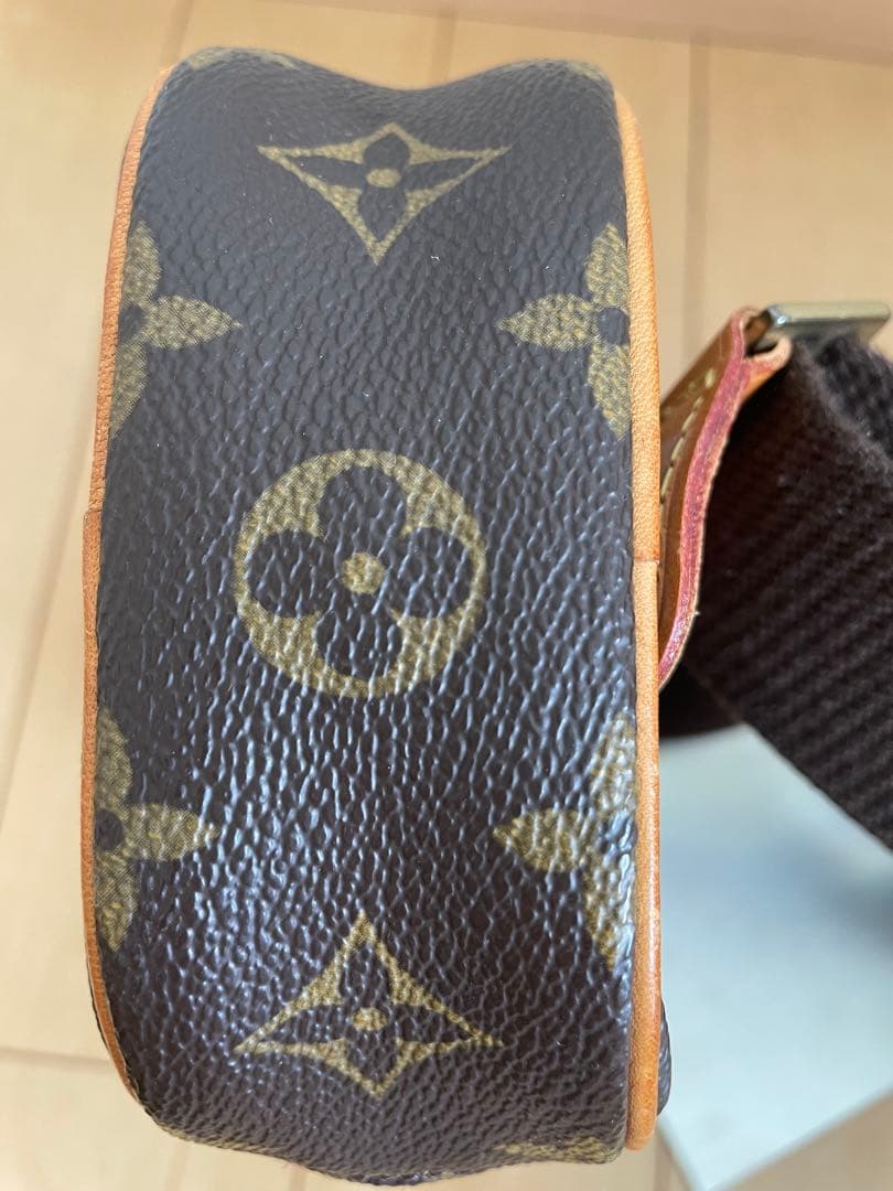 ルイヴィトン モノグラム ガンジュ ショルダーバッグ