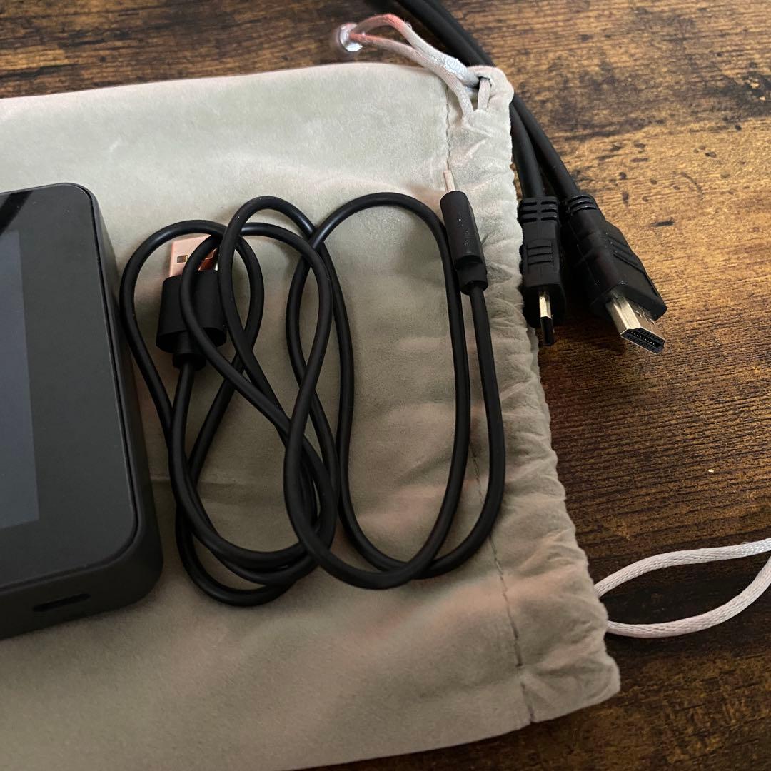 Yolo Box Mini ライブ配信オールインワン(使用1度／新品同様箱なし)