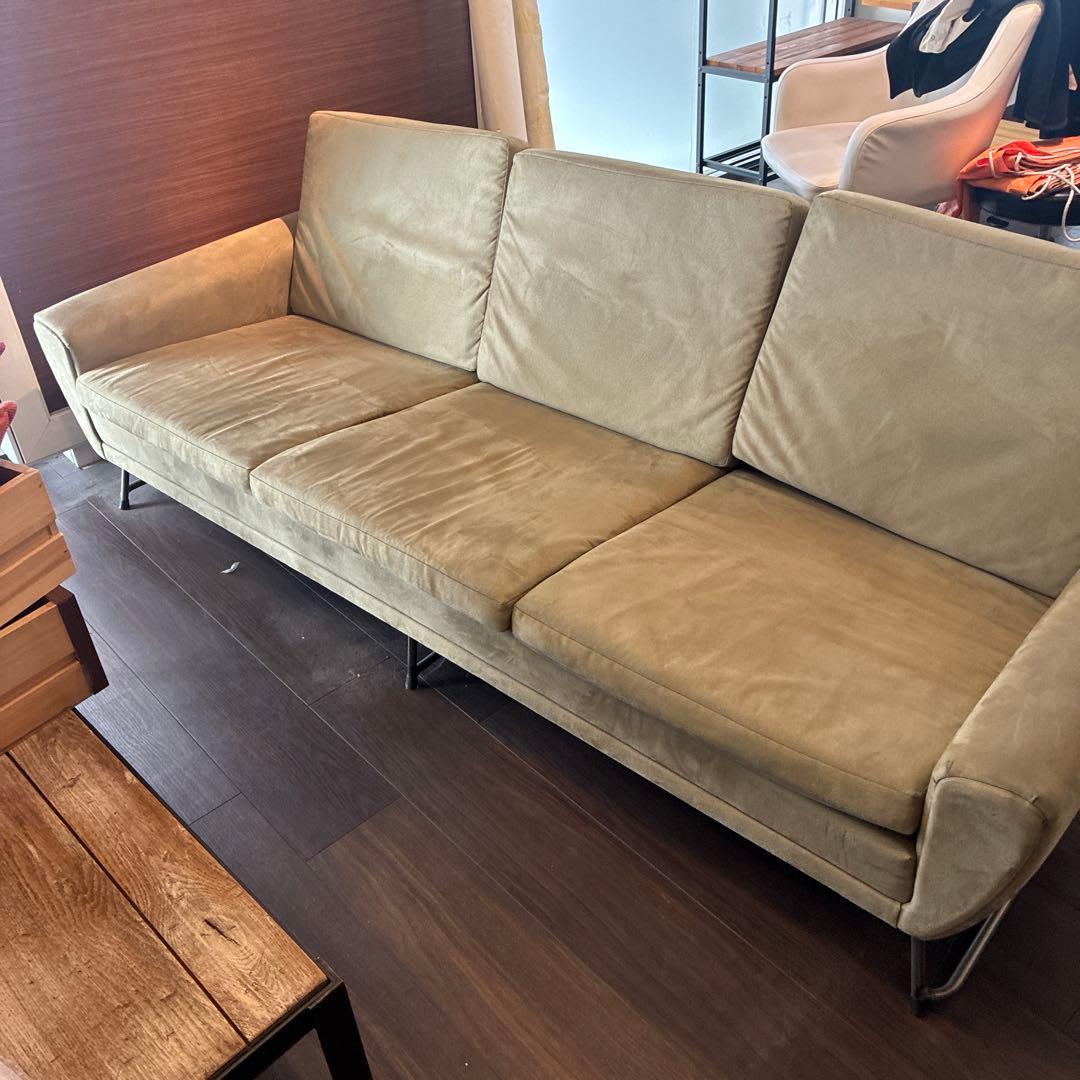 オリーブグリーン 3人掛けソファ モダン