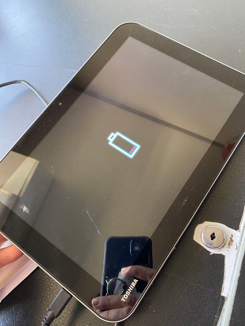 TOSHIBA Androidタブレット 本体