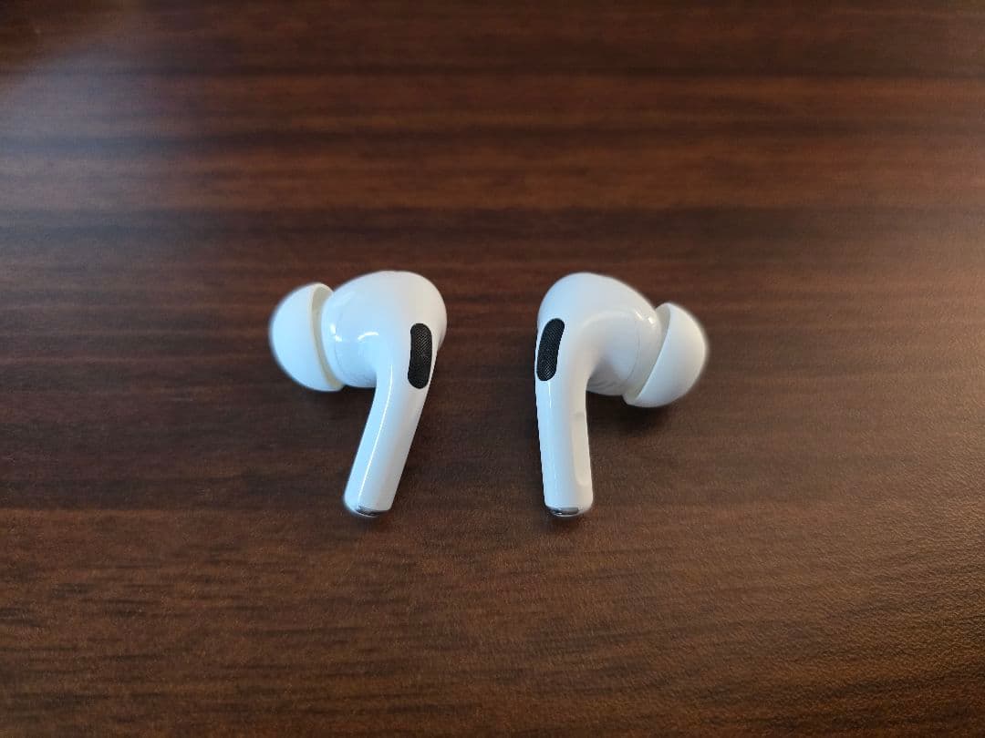 AirPods pro2　第二世代　本体とケース