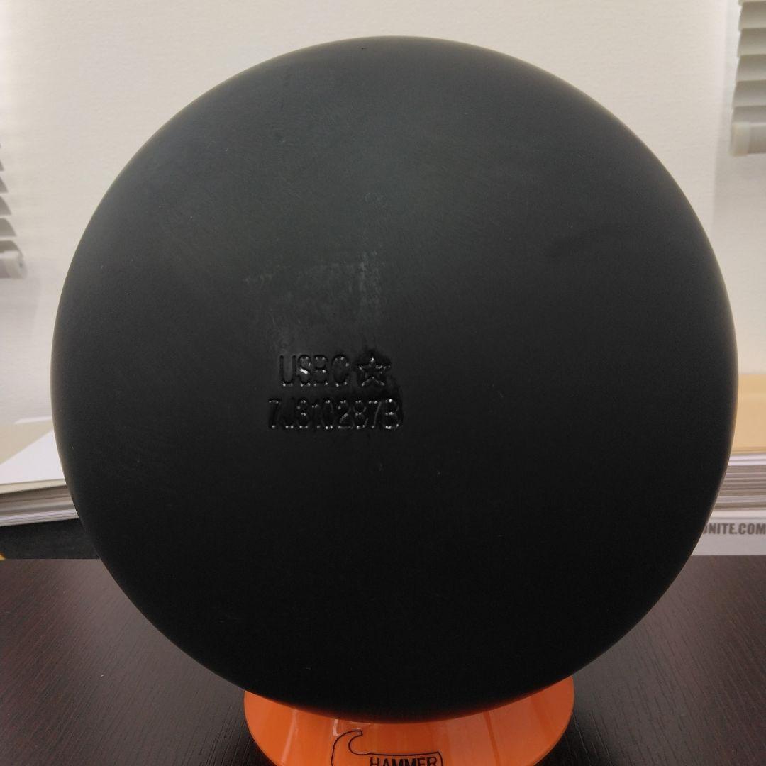 HAMMER BLACK WIDOW ボウリングウレタンボール14p4ozです。