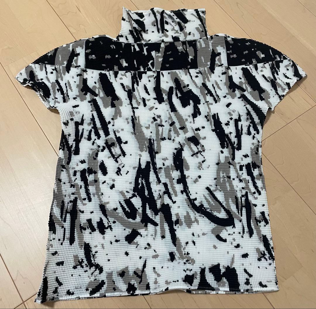 ISSEY MIYAKE me 半袖トップス