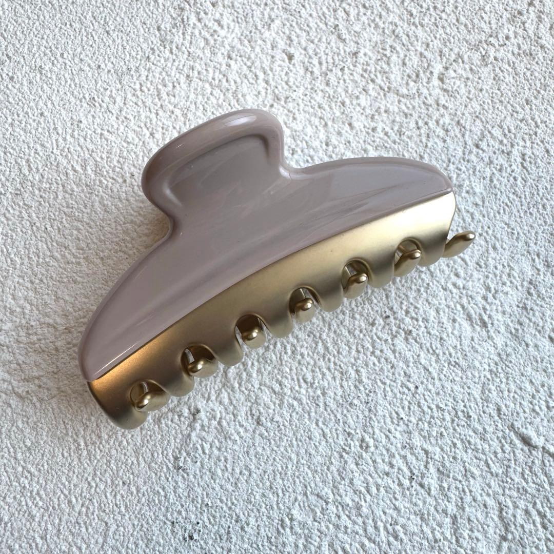 アレクサンドルドゥパリ ヴァンドーム M ヘアクリップ ゴールド ベージュ