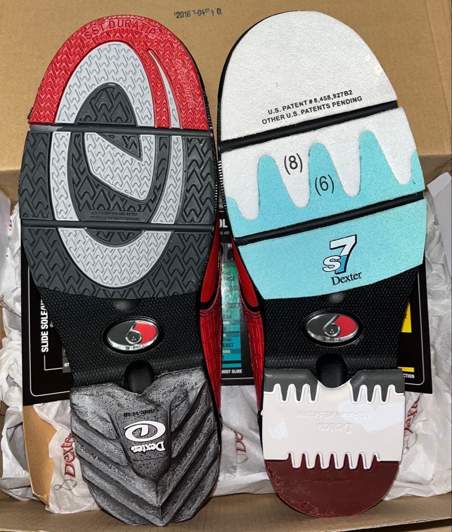 新品未使用Dexter THE 9 レッド/ブラック5M(D)23センチ相当