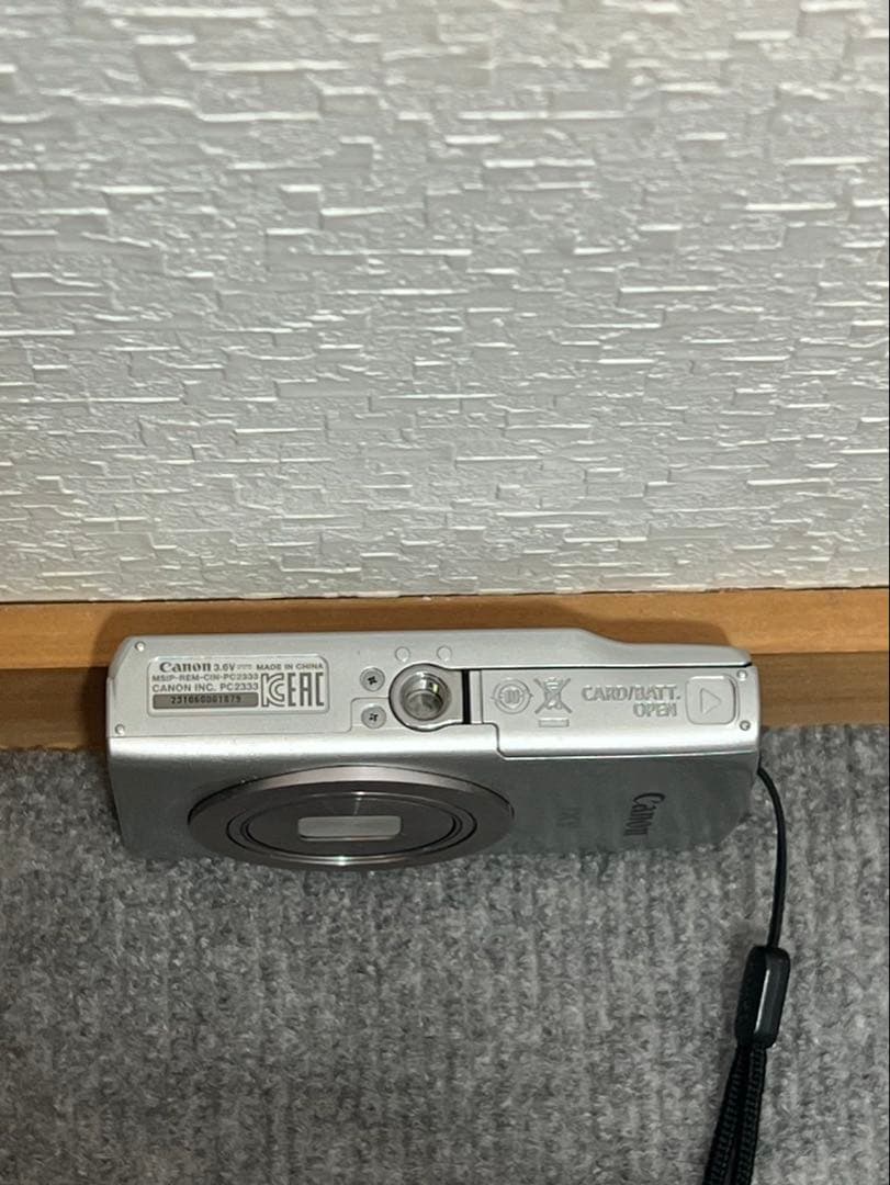 Canon キャノン　コンパクトデジタルカメラ シルバー　デジカメ　動作確認済み