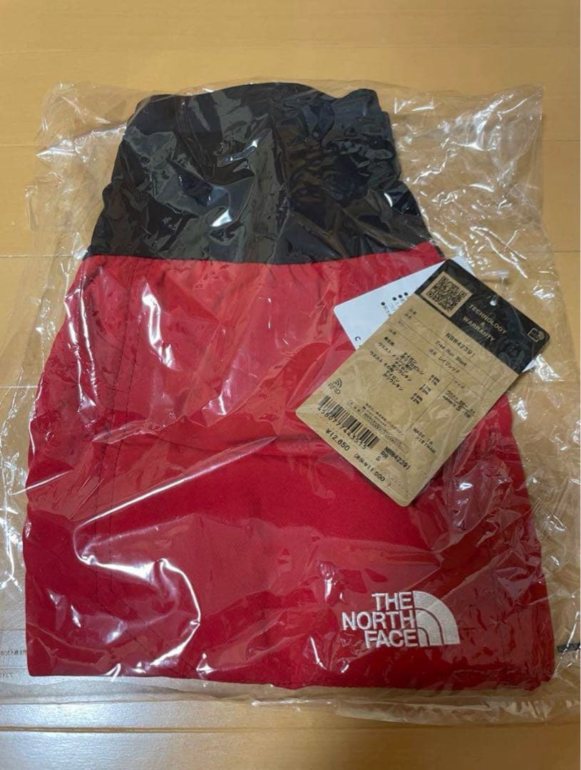 タグ付き新品　フリーランショーツ　ノースフェイス　ウィメンズSサイズ　レッド