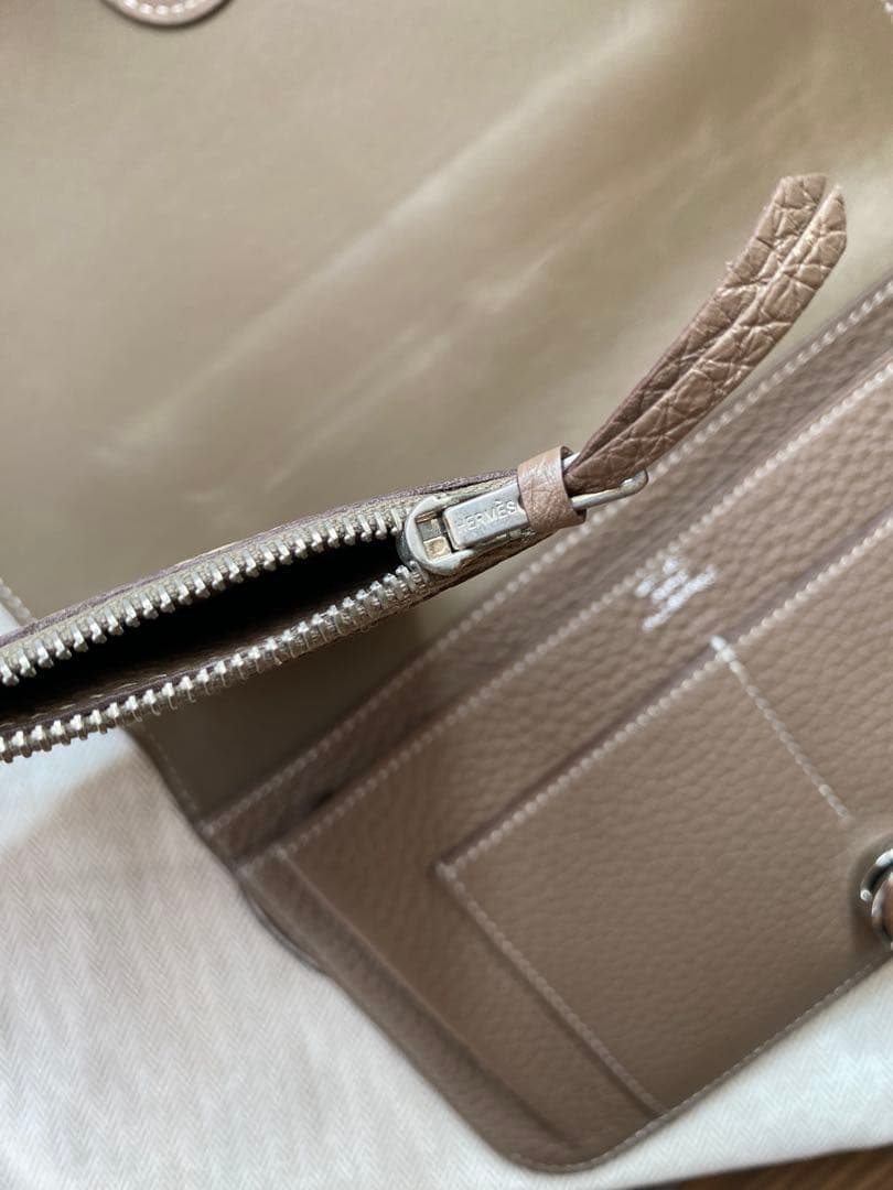 【美品】エルメス ドゴンGM ウォレット 財布 エトゥープ　HERMES