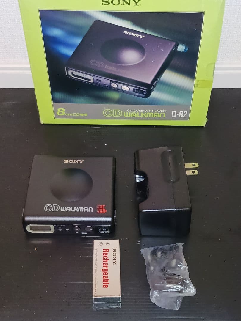 極美品 動作ok SONY ソニー CDWALKMAN D-82 プレイヤー