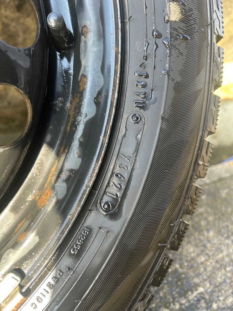 15インチ スチールホイールセット ホイールカバー付き