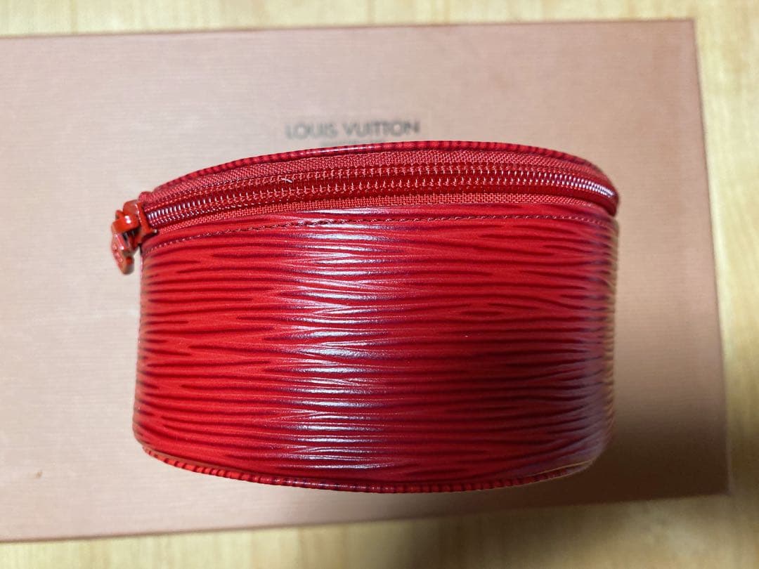 ルイヴィトン LV ジュエリーケース アクセサリーケース ポーチ エピ レッド
