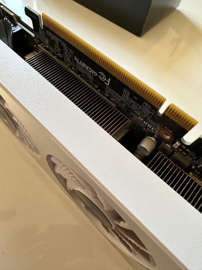 グラフィックボード・グラボ・ビデオカード GIGABYTE GeForce RTX 3060 VISION OC 12GB