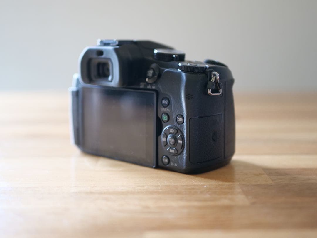 DMC-G8 Lumixミラーレス一眼カメラ 新品バッテリー付