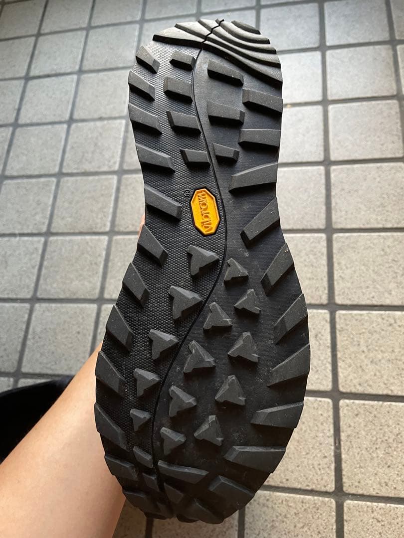 コ*ん様 Clarks Wallabee Eden 黒 US9