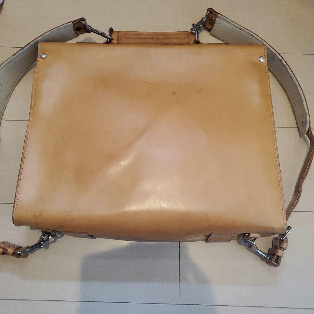 レザー ショルダーバッグ☆WALKERS☆説明書カタログ付きBREE好きな方に