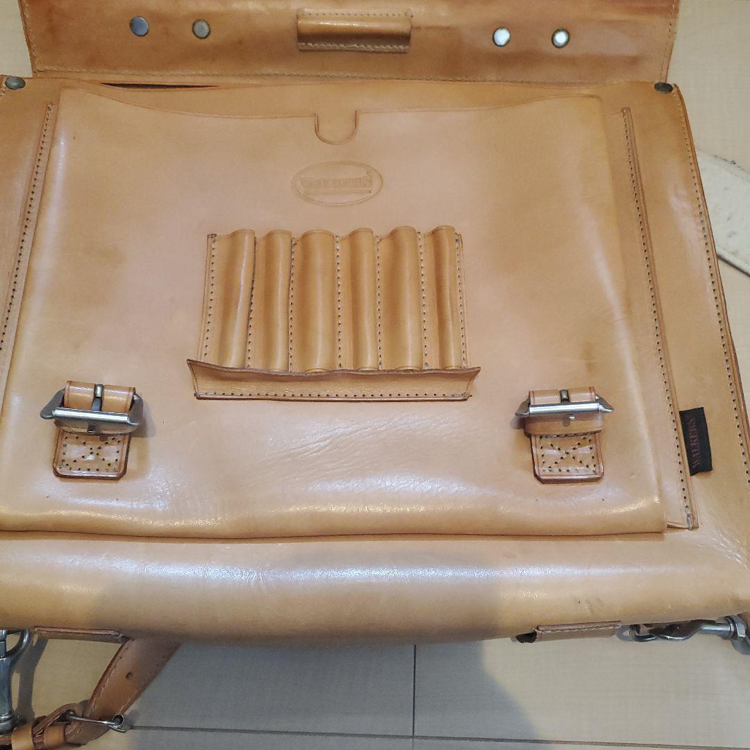 レザー ショルダーバッグ☆WALKERS☆説明書カタログ付きBREE好きな方に