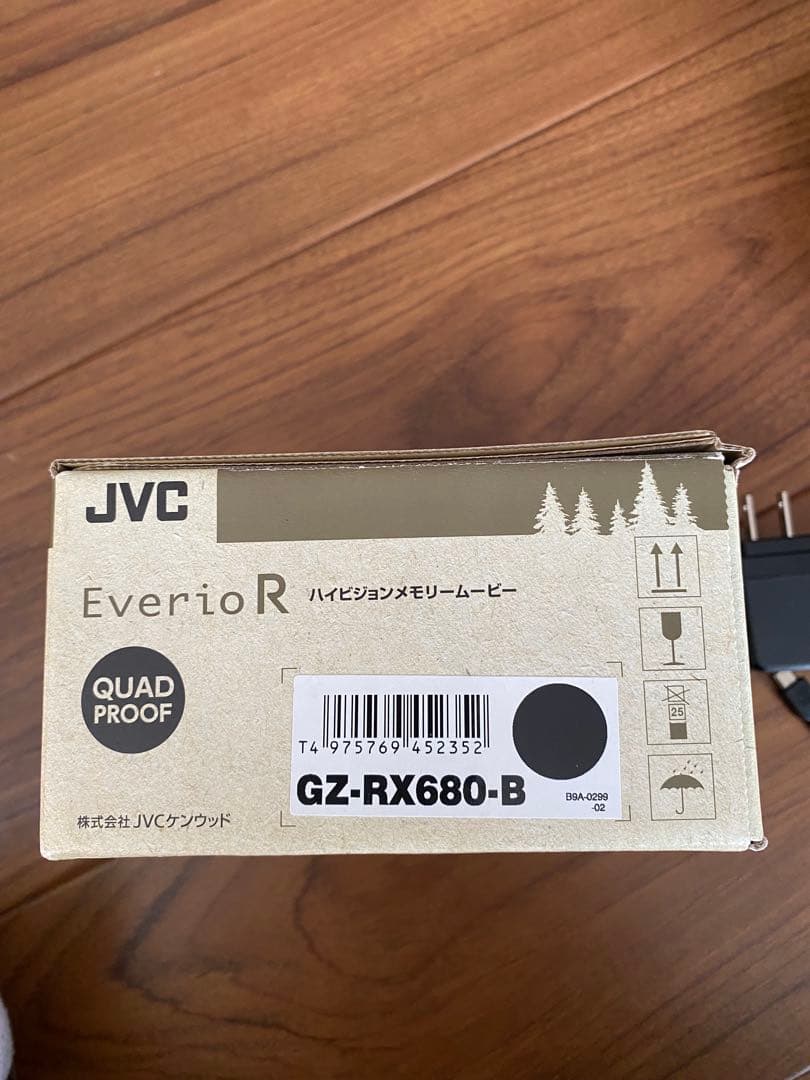 JVC EverioR GZ-RX680-B 本体