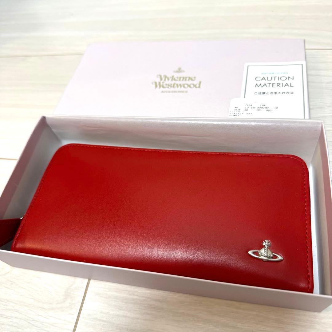 値下げ♡新品未使用 Vivienne Westwood♡ 赤 長財布 オーブ付