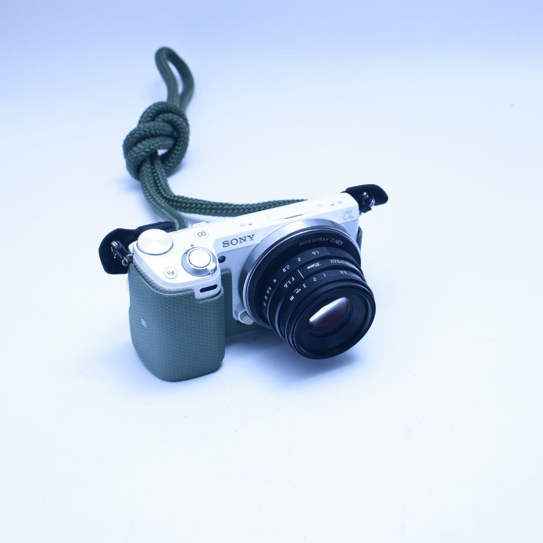 SONY NEX-5T ボディ　単焦点レンズ　バッテリー充電器