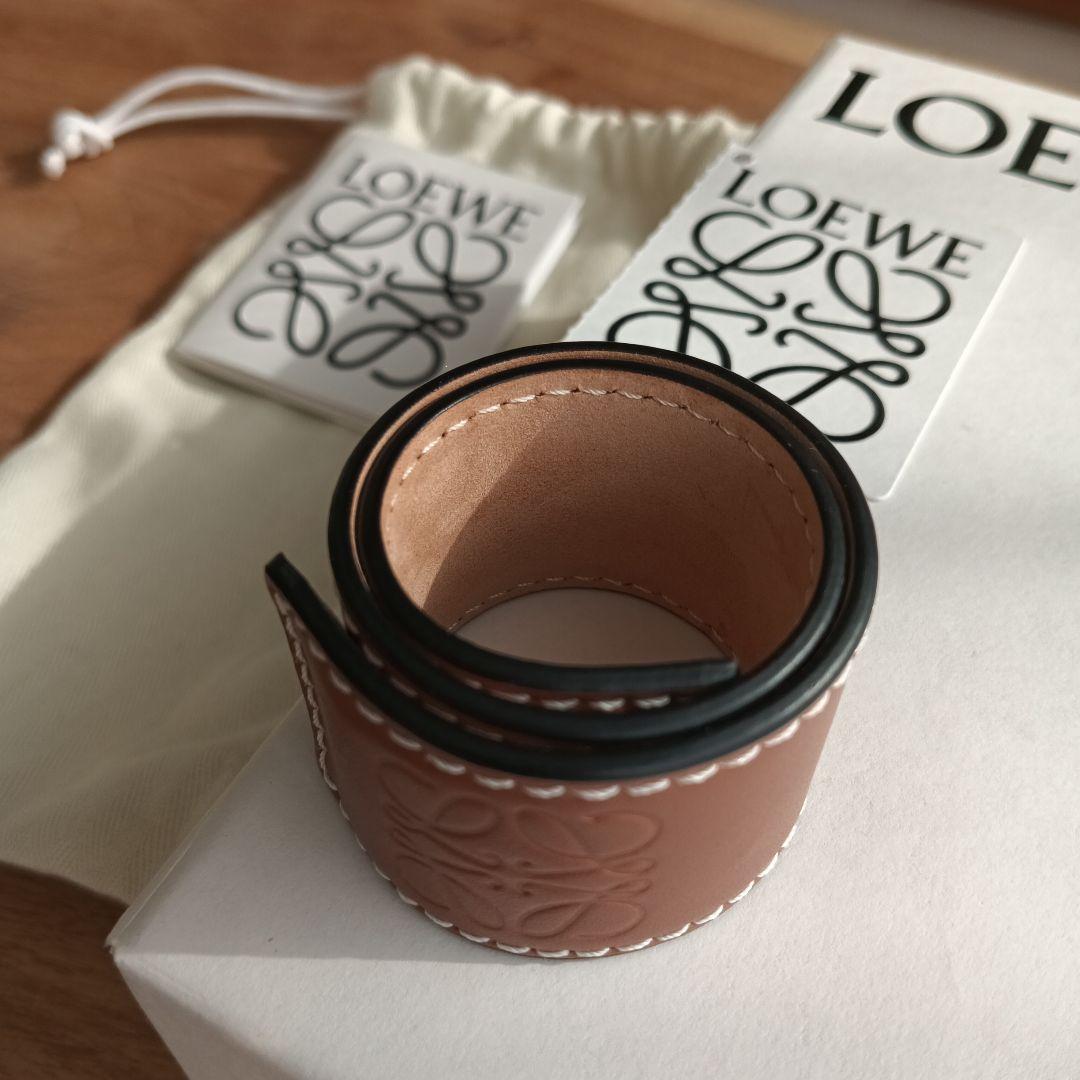 LOEWE ロエベ スラップブレスレット スモール（カーフ）　タン