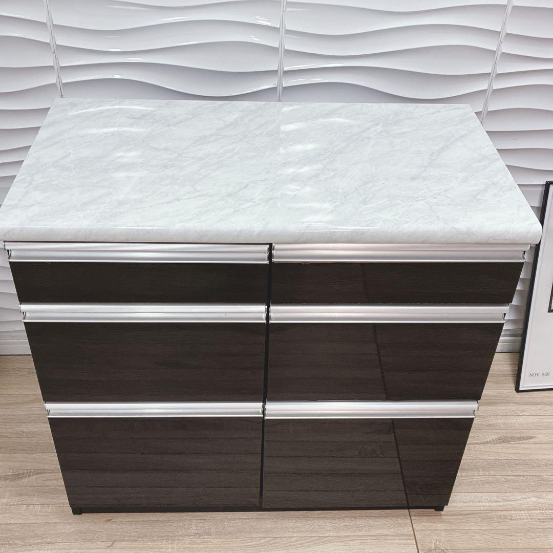 ◇大阪府神戸市配達料無料！◇キッチンカウンター◇サイドボード◇大理石調◇