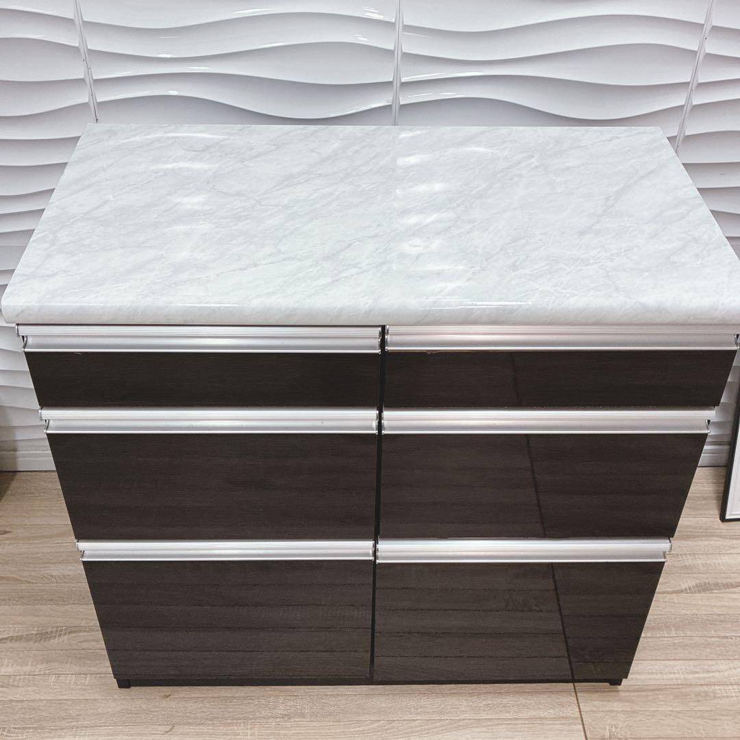 ◇大阪府神戸市配達料無料！◇キッチンカウンター◇サイドボード◇大理石調◇