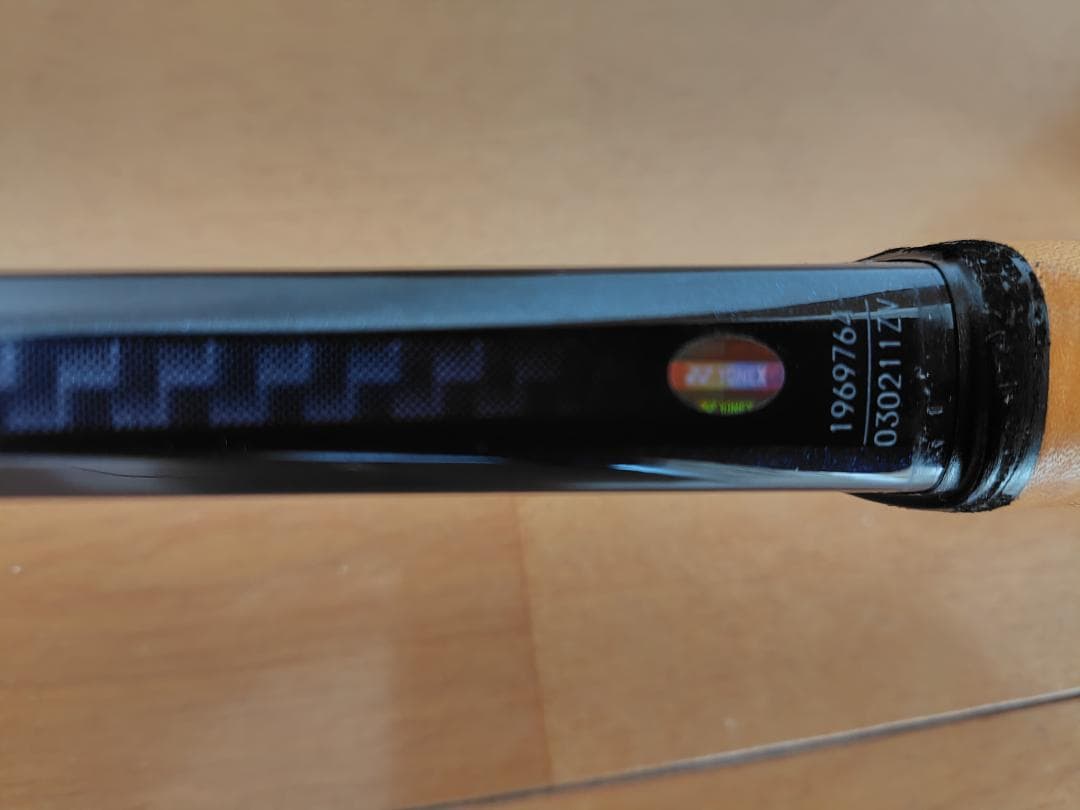 YONEX カーボネックス クラウン　UXL1