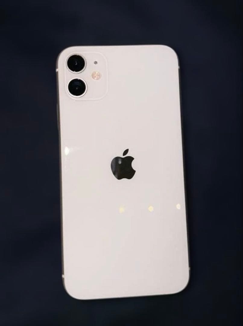 iPhone11 256GB ホワイト バッテリー100% SIMフリー