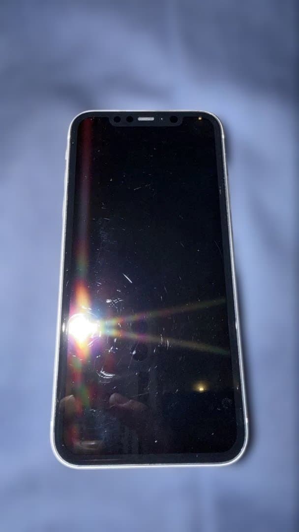 iPhone11 256GB ホワイト バッテリー100% SIMフリー