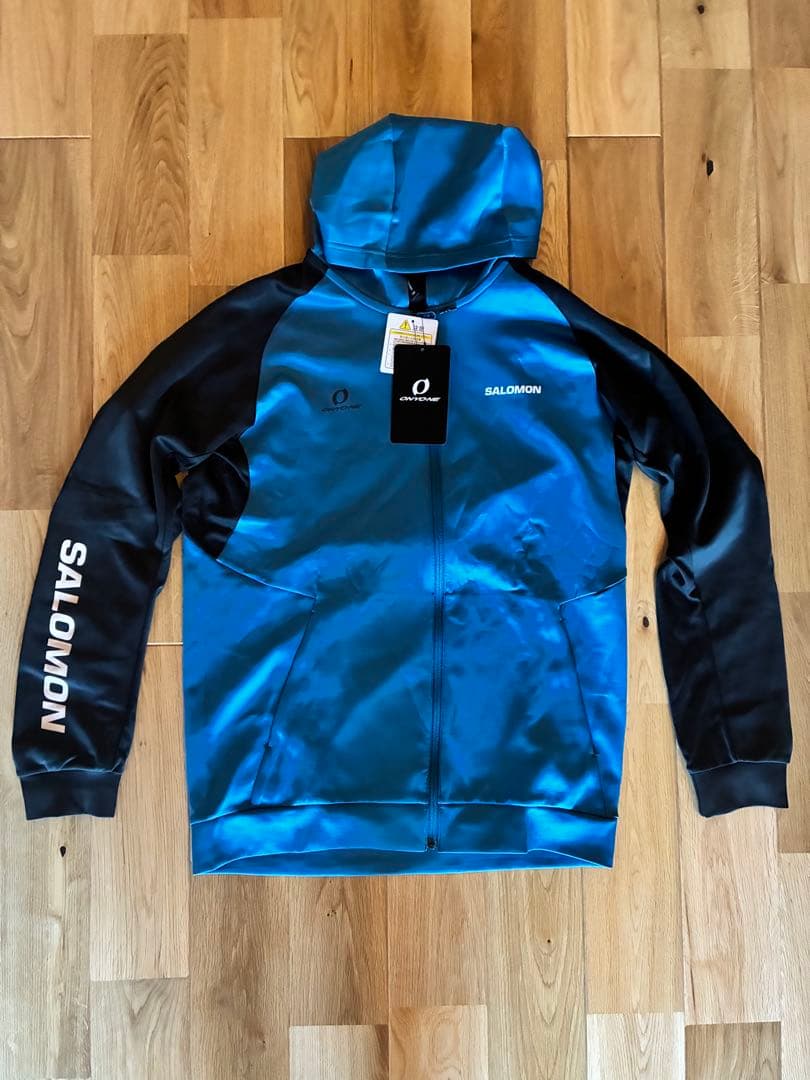 ⭐︎非売品・未使用　SALOMONスキーチーム　ONYONEトレーニングジャージ