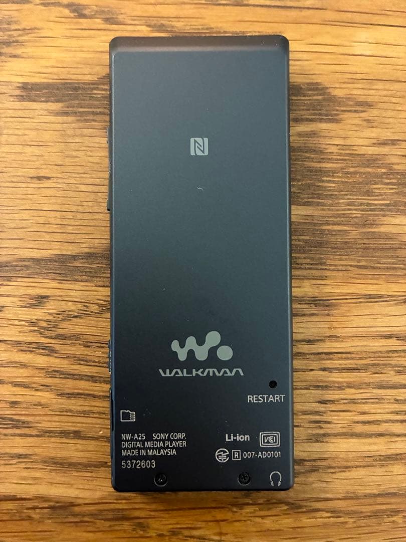 SONY WALKMAN NW-A20 16GB（SDカード・ハードケース付き）