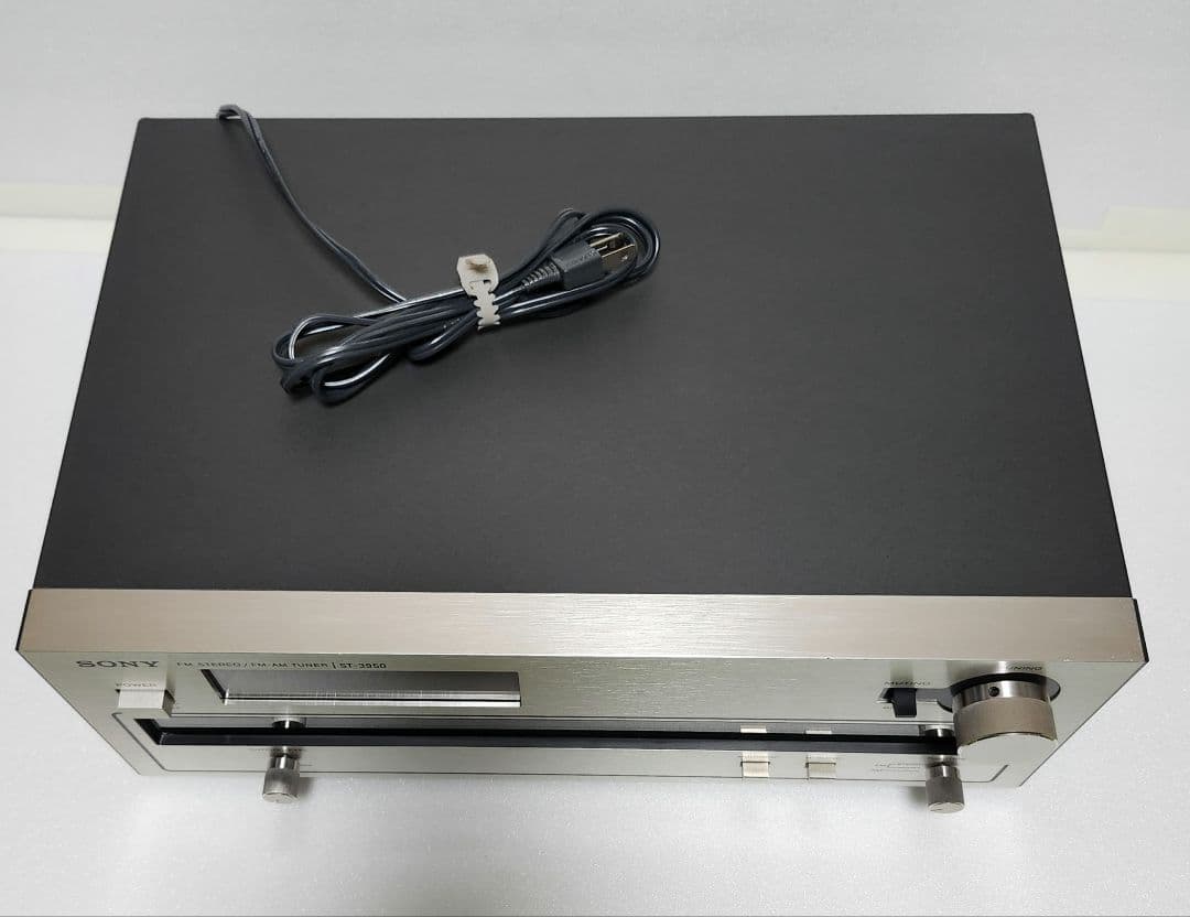 SONY ST 3950とTC-2140 チューナーとカセットデッキ　中古美品