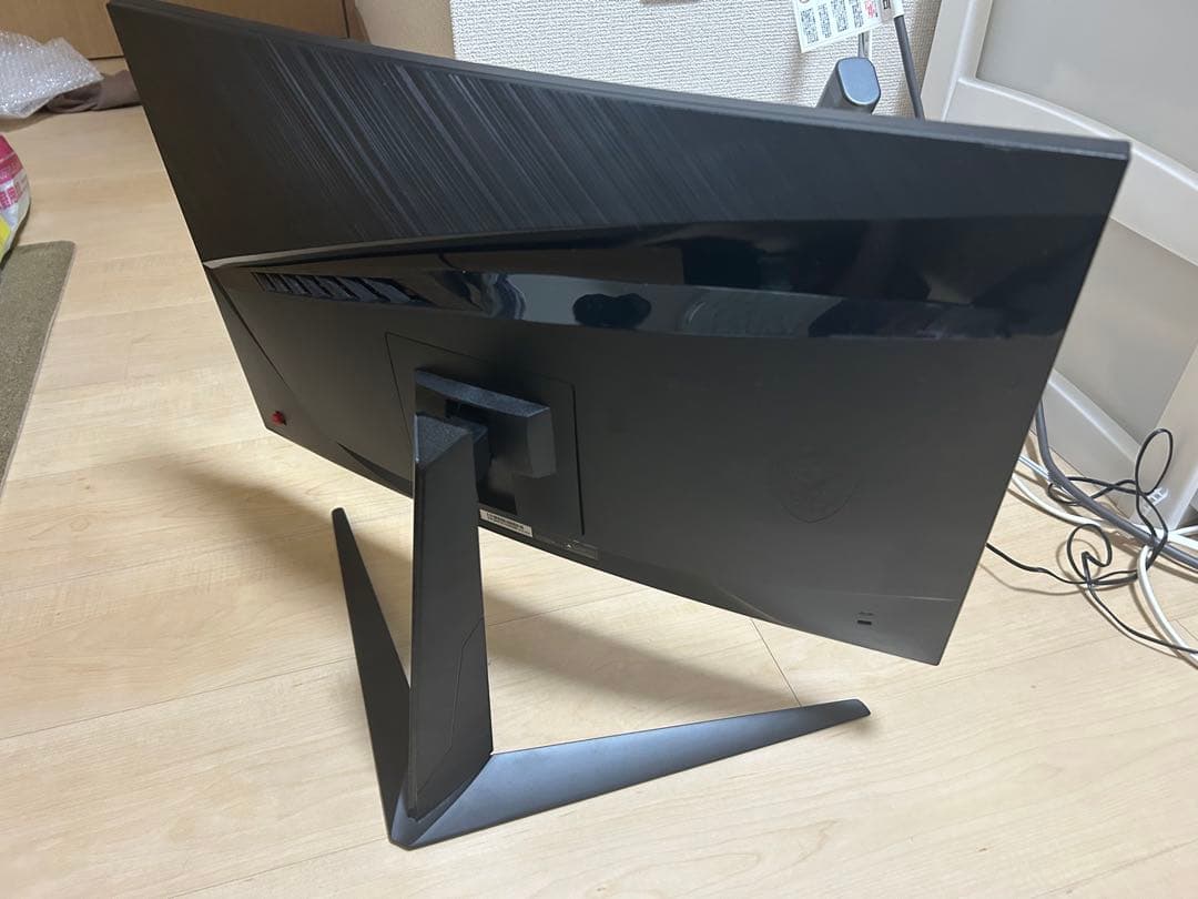 MSIゲーミングモニター （湾曲型23.6インチ）G24C6 E2