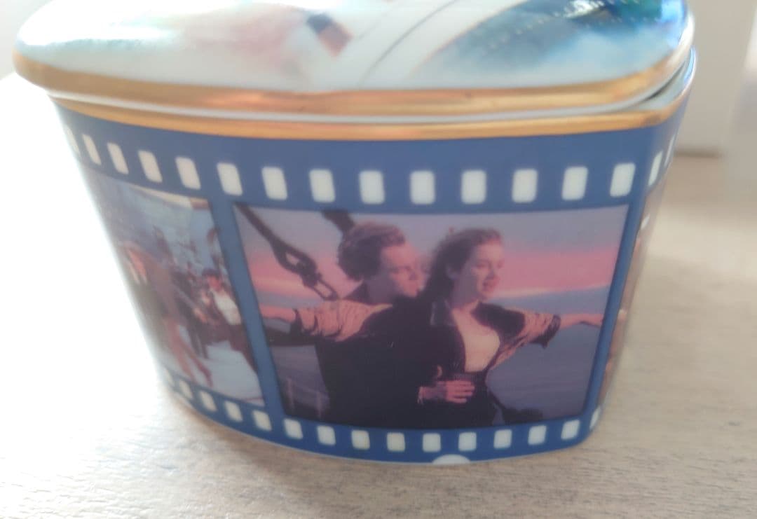 タイタニック 陶器オルゴール