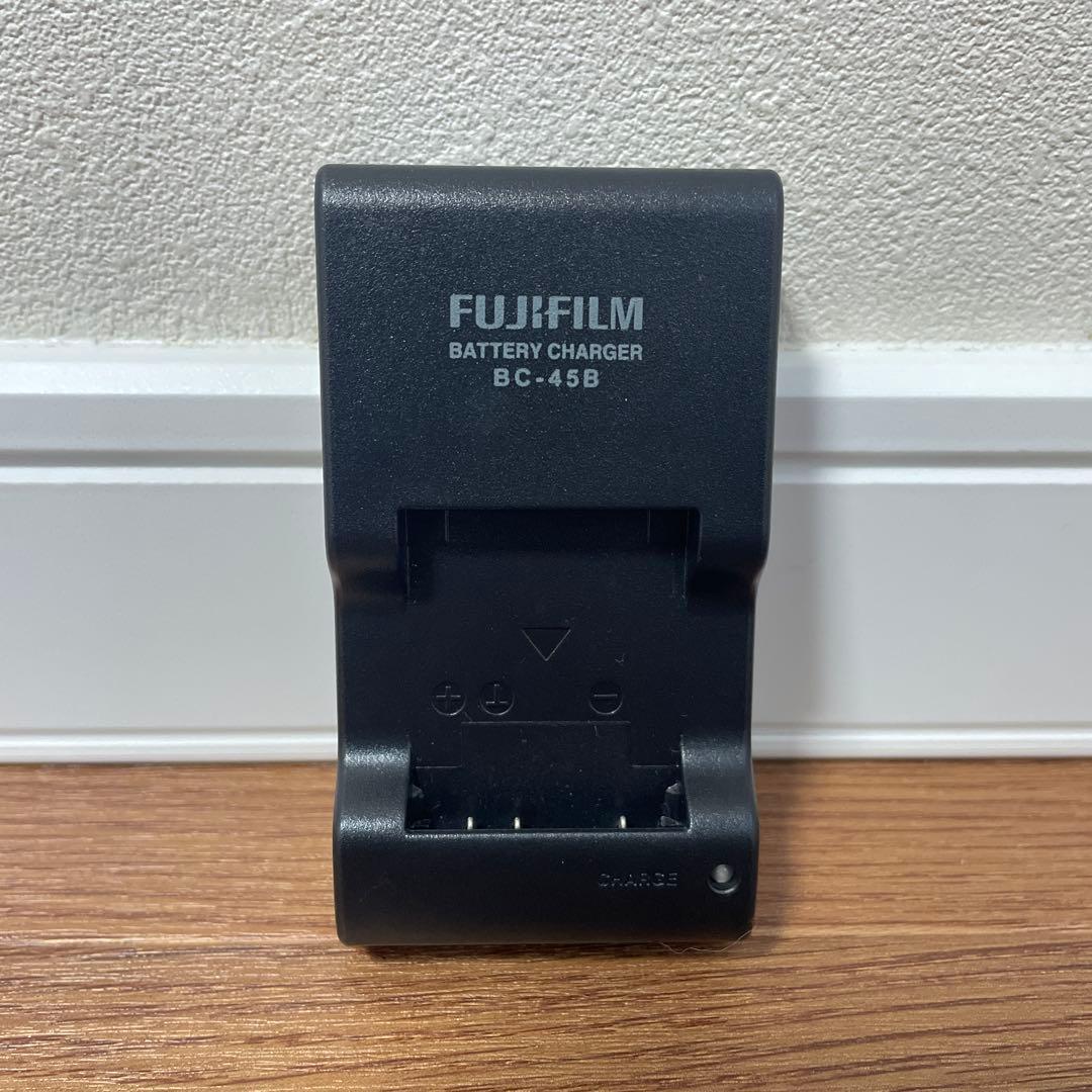 富士フィルム　コンパクトデジタルカメラ　JV250 ピンク Fujifilm