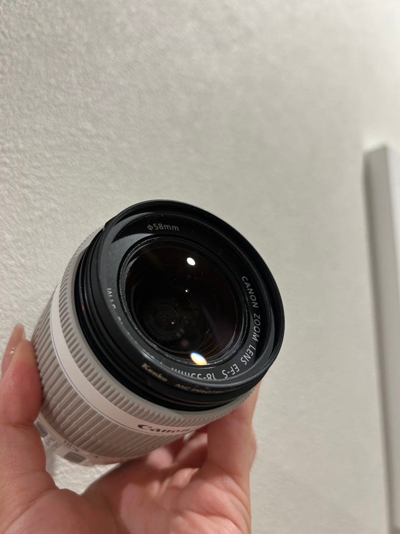 Canon EOS Kiss X7ホワイト 2本レンズ付き