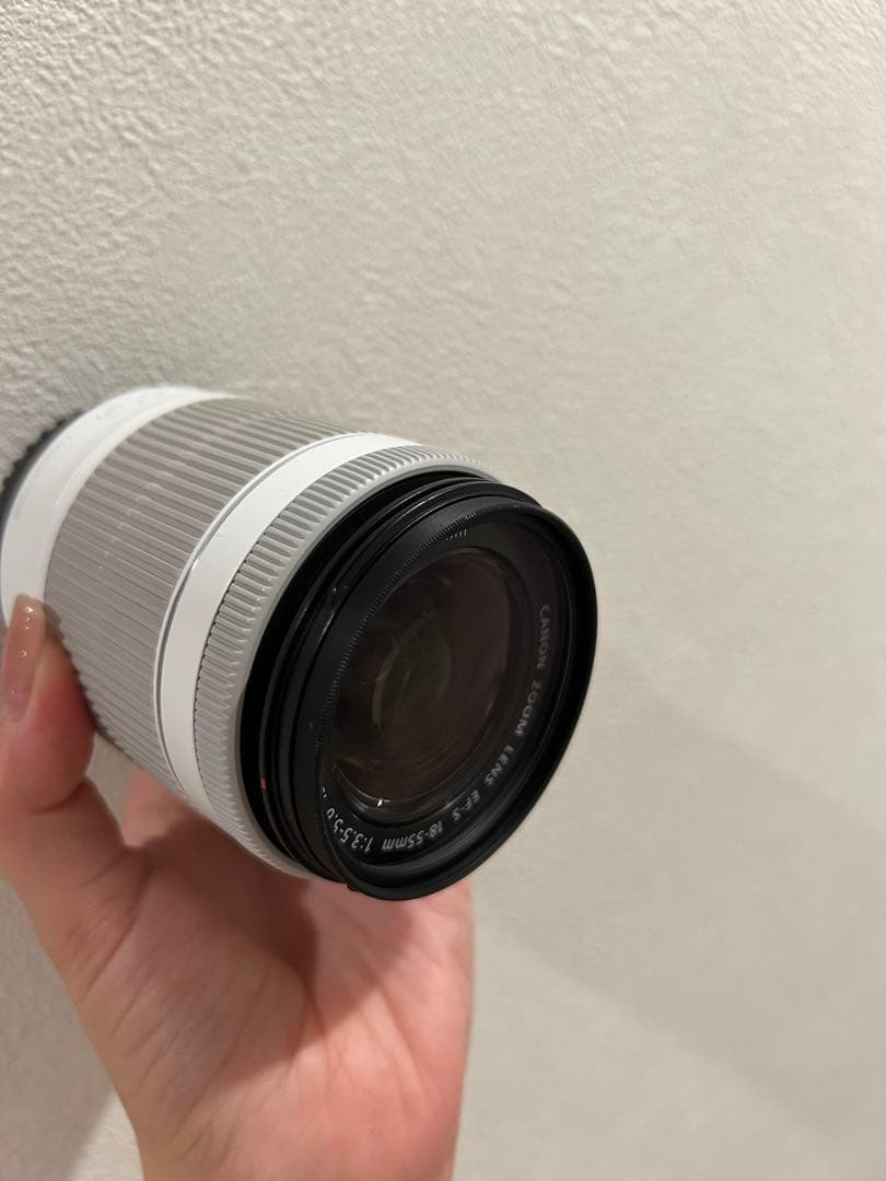 Canon EOS Kiss X7ホワイト 2本レンズ付き