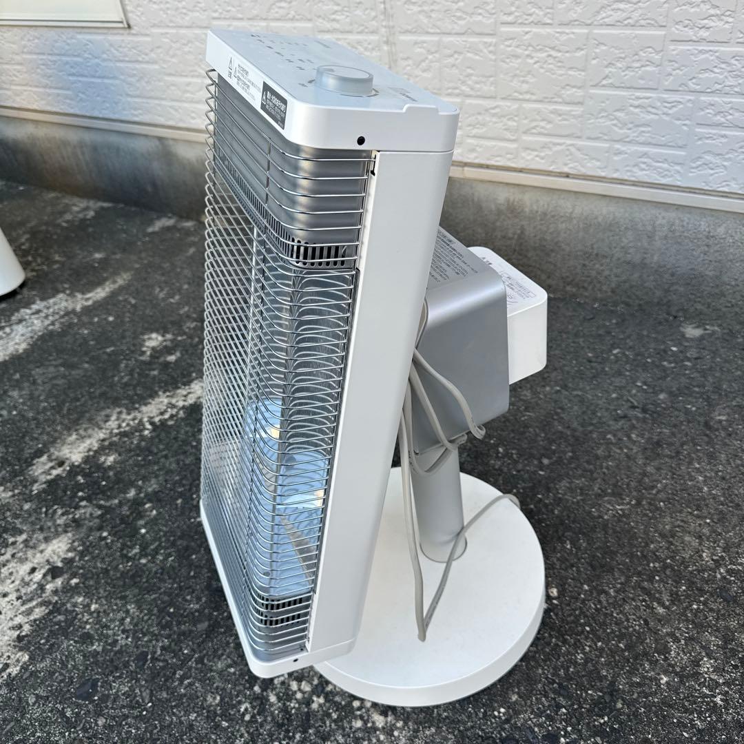 タワー型電気ヒーター ERFT11XS-W