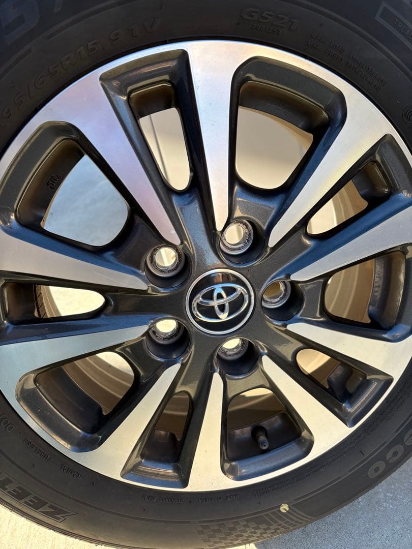 トヨタ純正ホイール　タイヤ４本セット　195\65r15