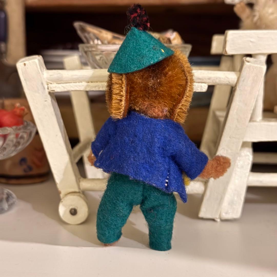 レア アンティーク Schuco マスコット　犬　9cm