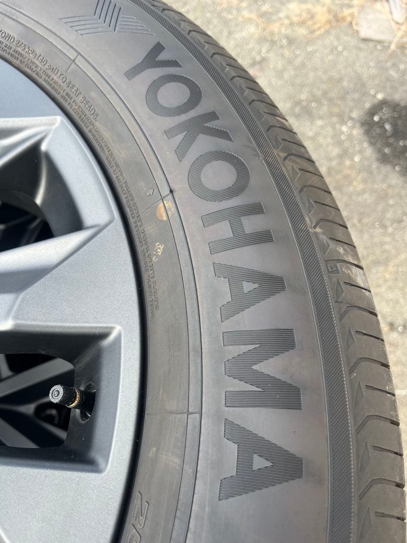 ランクル250 ZX 純正タイヤ　ヨコハマタイヤセット 265/60R20