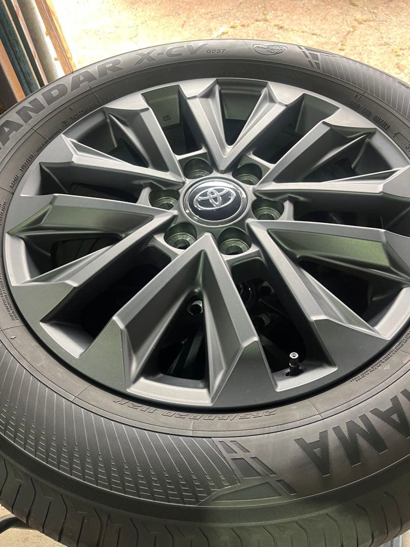 ランクル250 ZX 純正タイヤ　ヨコハマタイヤセット 265/60R20