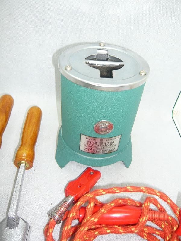 新品完全未使用 ハタミシン 和裁電化鏝　 和裁コテ　和裁こて　鏝２本付