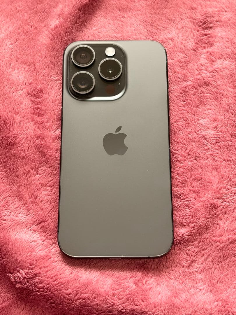 Apple iPhone 15Pro 256G ブラック 本体