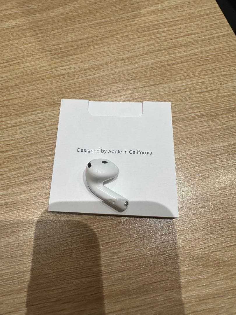 AirPods 第4世代 本体 ホワイト 左耳