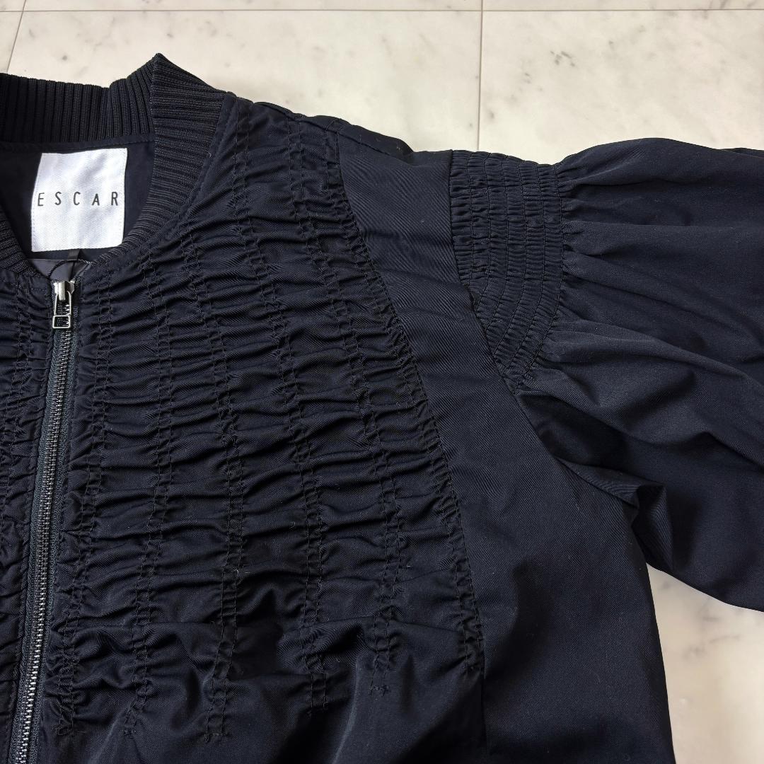美品✨ ESCAR シャーリングブルゾン F ギャザー ブラックエスカー