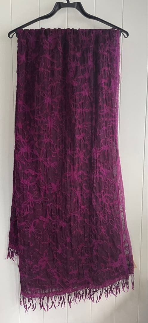 ⬇️ヨーガンレール　☆ 花フェルトスカーフ