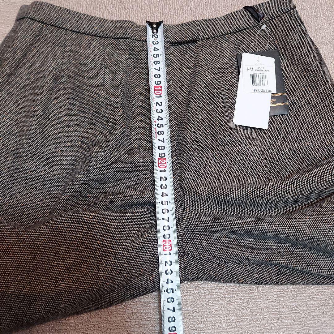 新品未使用　定価 28350円　Leilian　日本製　ツイードパンツ　15号